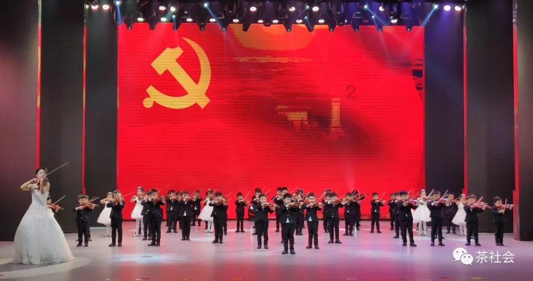 深度交流,尽在糯米粉新做法,搅搅就上锅,软糯香甜不粘牙,孩子抢着吃