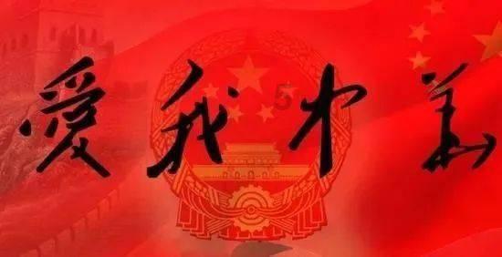 大臣做错事不肯自杀，乾隆赐了他一床被子，大臣秒懂从而饮酒自尽