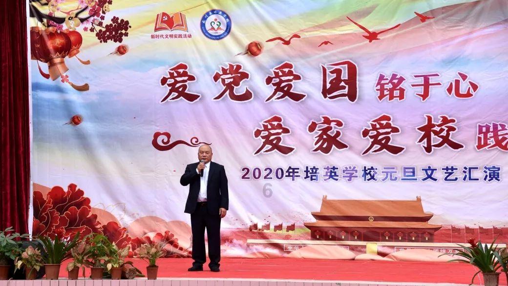 逃离空的老房子