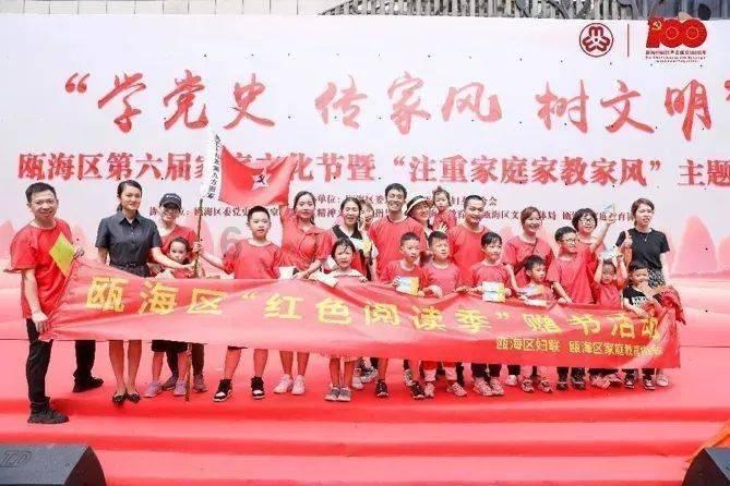 爱丽丝和闺蜜