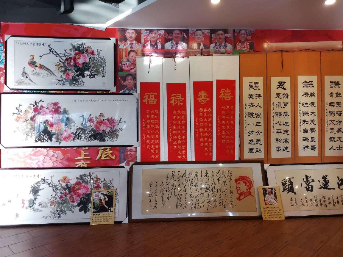 彩虹生日蛋糕