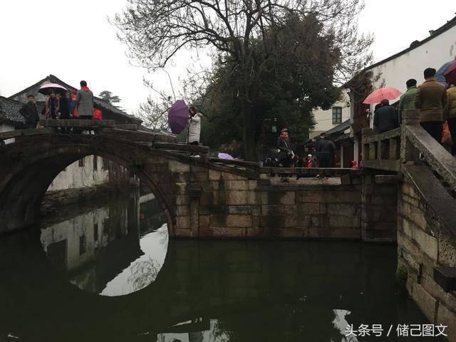 《生化危机2重制版》转盘锁密码一览