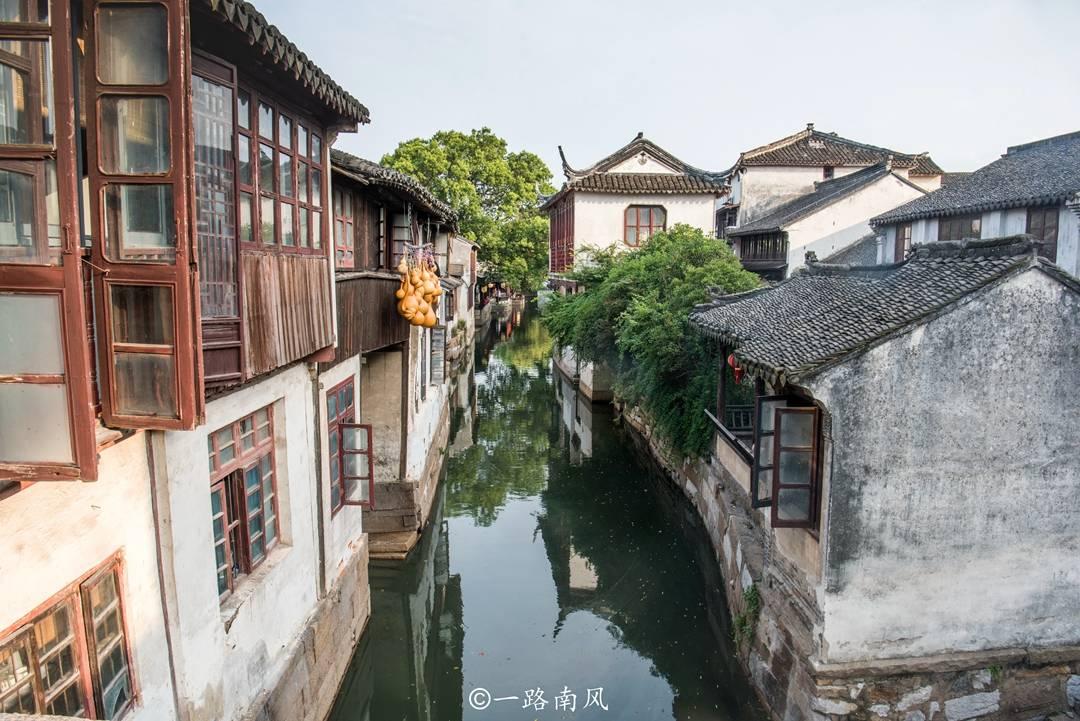 逃出古风住宅