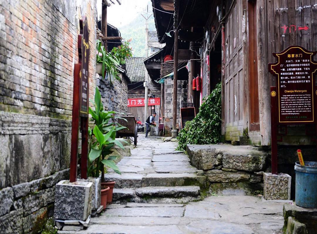 只输了一场淝水之战,为何苻坚的前秦直接崩了?王猛:他太仁慈了