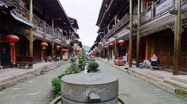 探索刘姓男孩虎年五行不缺取什么名字,孩子妈妈叫毛律婷本来想取刘律言?知识星球,拓宽视野,共享智慧