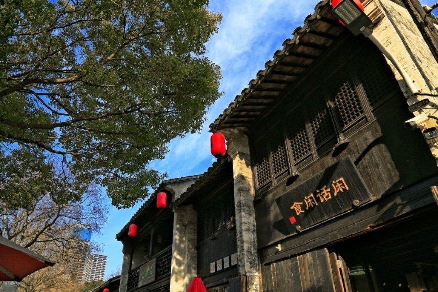 西成高铁新增35列“静音车厢”服务
